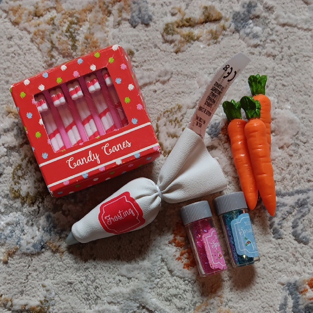 Candy Canes Party Set with Frosting and Sprinkles